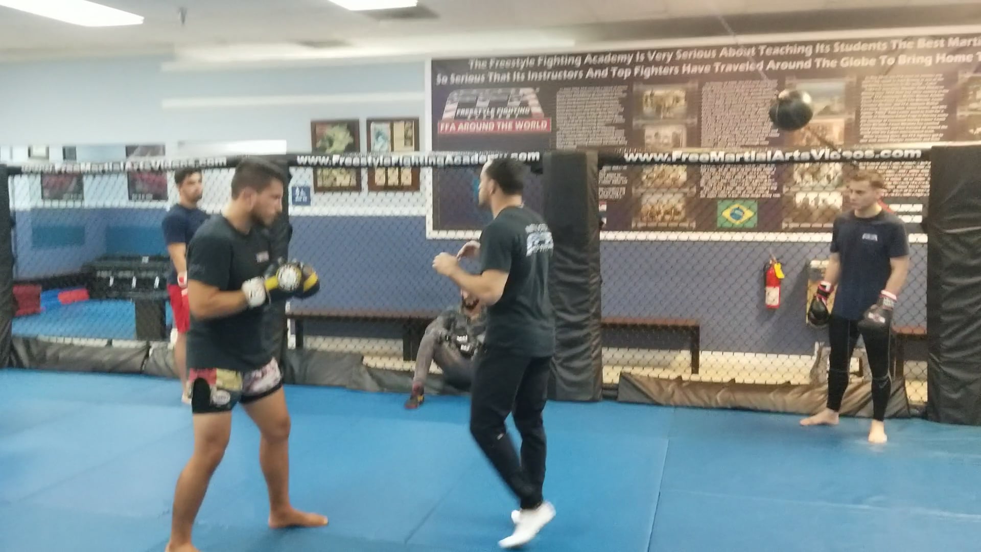 Side Kick Combos FFAcoach