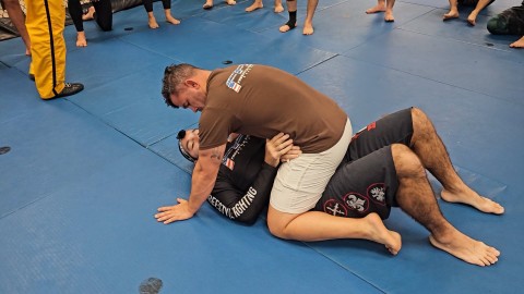 Cross Hip Frame Bridge